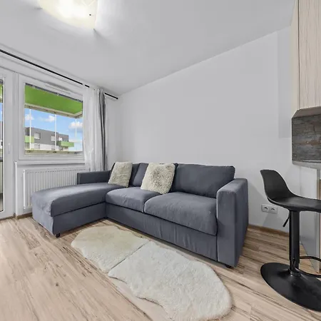 شقة 1-bedroom With Balcony, Rustaveliho - Raca براتسيلافا