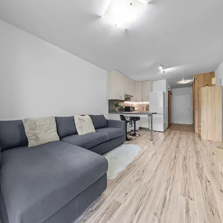 1-bedroom With Balcony, Rustaveliho - Raca * Bratislava