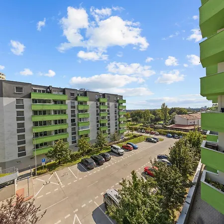 1-bedroom With Balcony, Rustaveliho - Raca * ברטיסלאבה